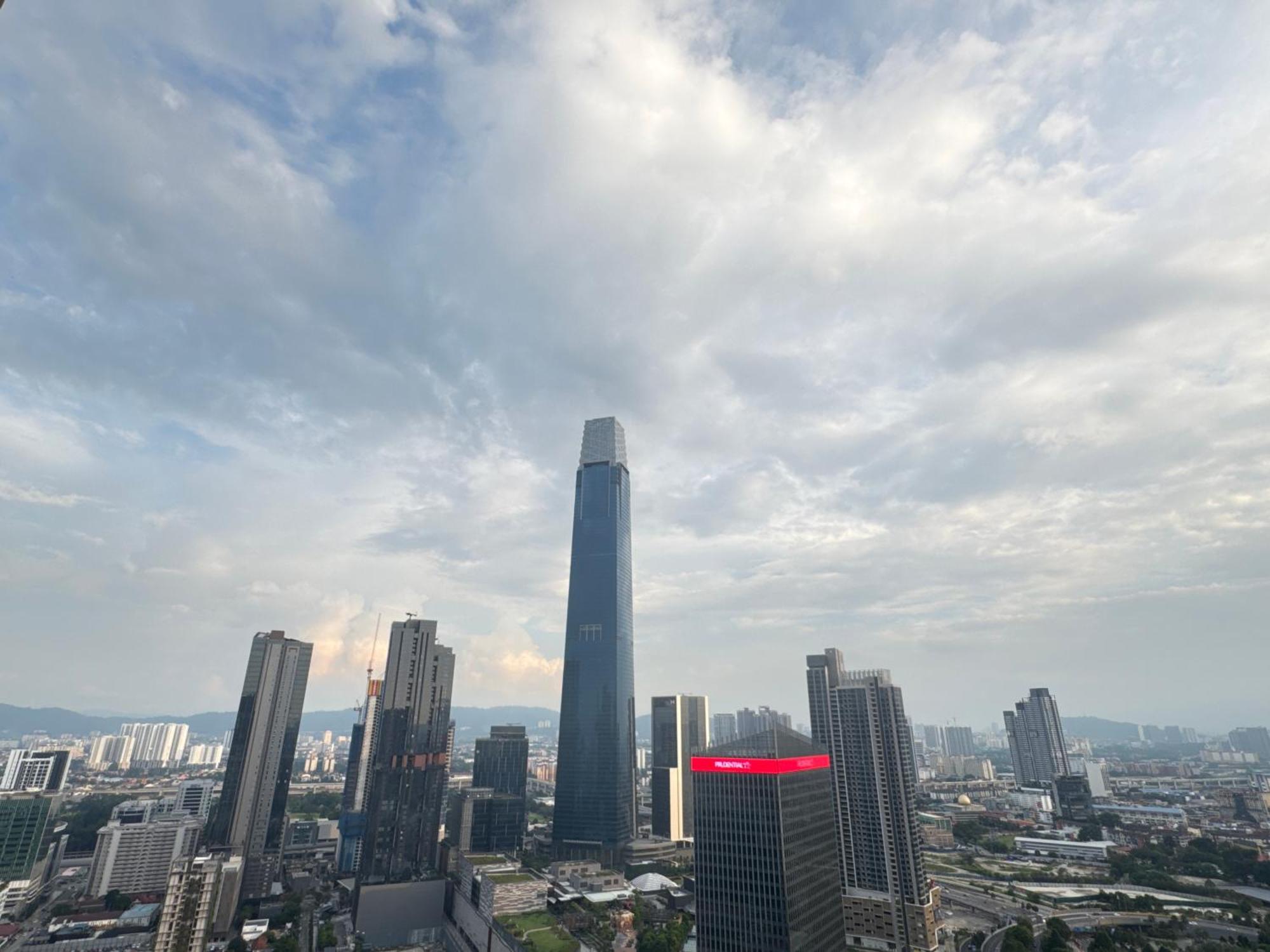 Axon Bukit Bintang By Trx And Pavillion Pangsapuri Kuala Lumpur